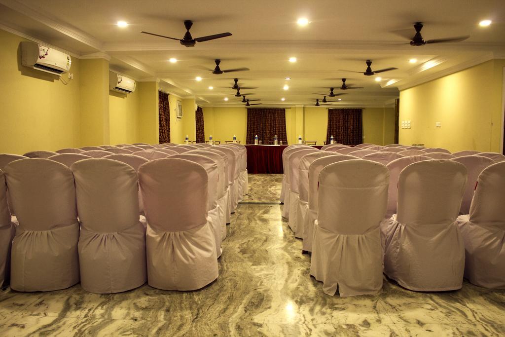 Hotel Vinayak Inn Siliguri Exterior photo