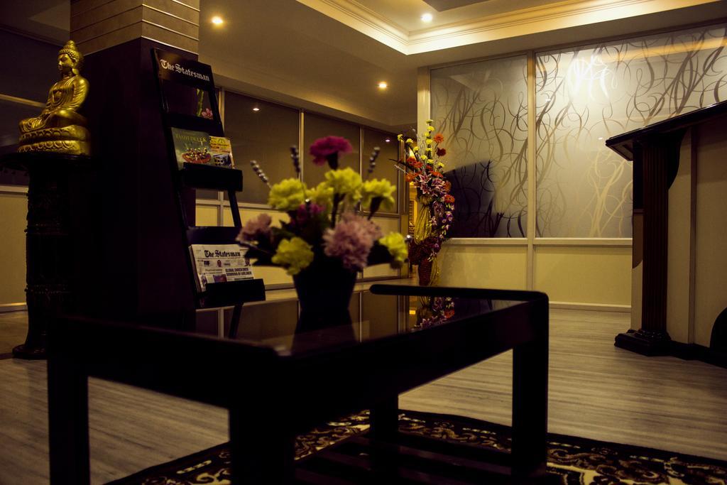 Hotel Vinayak Inn Siliguri Exterior photo