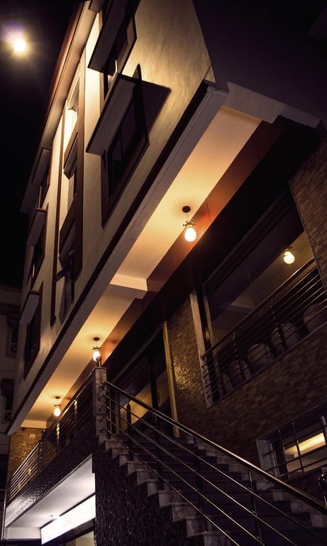 Hotel Vinayak Inn Siliguri Exterior photo